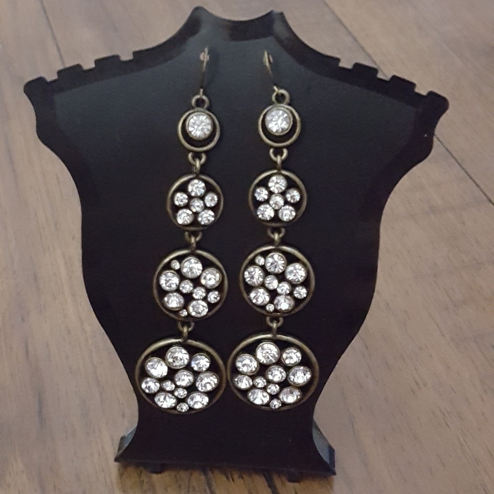 Urban Boutique -‎ Brass & Rhinestone Chandeliers
